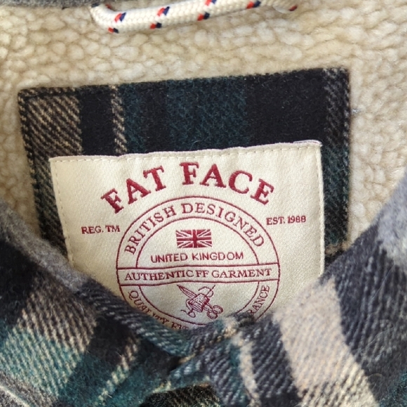 Fat Face Lightweight Gray and Green Shirt Jacket - Picture 2 of 16